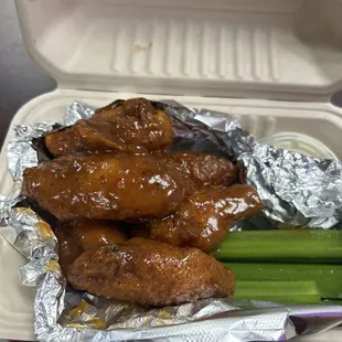 bbq wings, bbq chicken, chicken wings and fried chicken, fried chicken wings, food, chicken wings, chicken, poultry, fried chicken