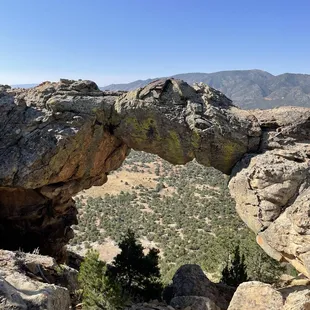 Overlook arch
