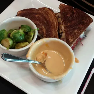 Beer Cheese Soup