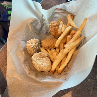 Kid's Chicken Nuggets