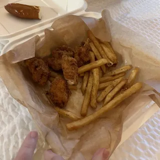 Kid's Chicken Nuggets