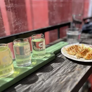 Same flight (yes, another one - do not judge us) and dumplings