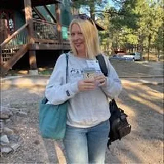 Karin H.