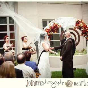 Wedding at Colorado Springs Fine Arts Center :: Jolynne Photography