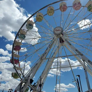 The ferris wheel is so relaxing
