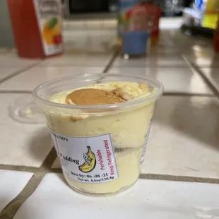 Brown banana pudding - the bananas were brown. I just canttttt