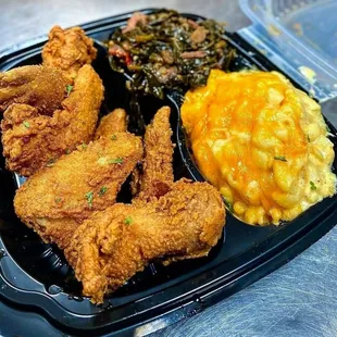 chicken wings and fried chicken, fried chicken wings, fried chicken, chicken, bbq wings, poultry, chicken wings, food, bbq chicken