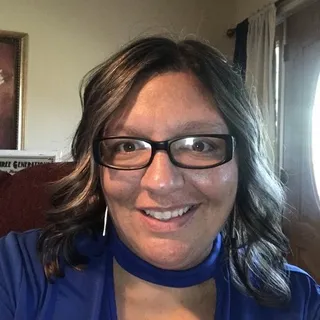Melanie B.