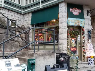 Parkside Pretzel & Snack Bar