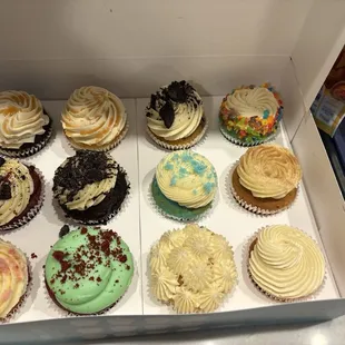 A dozen cupcakes variety pack