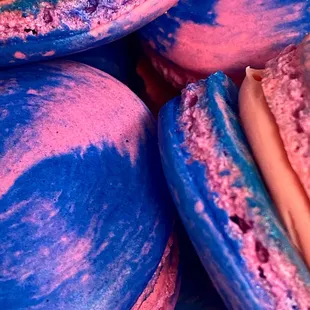 Colossal Cotton Candy Macarons