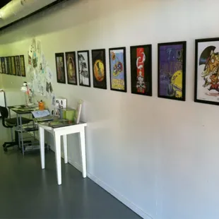 From the opening of Dustin Evans&apos; art show pic 1