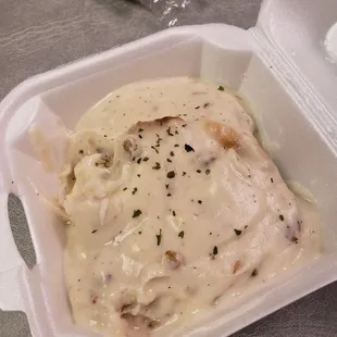 Biscuits and Gravy || IG: @misspiggyeats
