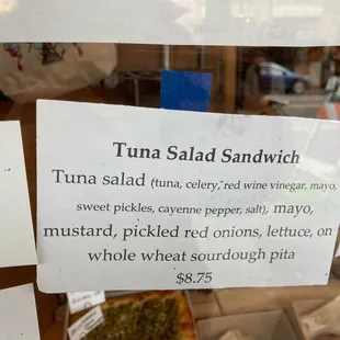 I want...tuna fish..sammie.