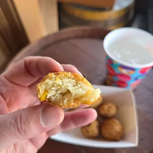 $4.99 Hushpuppies insides