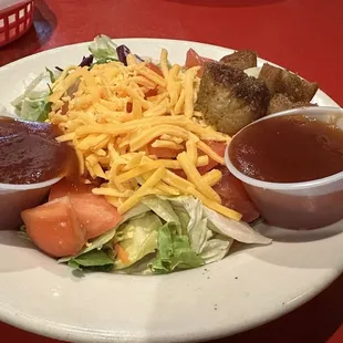 Garden Salad &amp; French Dressing