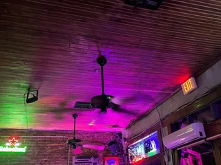 Rock-N-Blues Cafe
