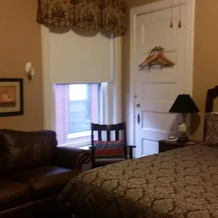 The Arts &amp; Crafts room.