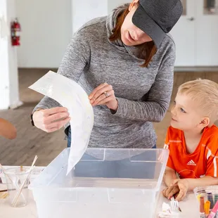 Children's Paper and Egg Marbling Workshop, April, 2019