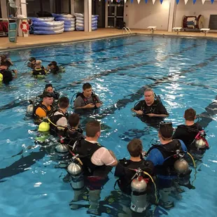 ROTC Discover Scuba
