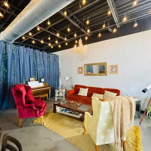 Couch seating