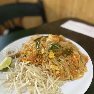 N5. Shrimp Pad Thai $15