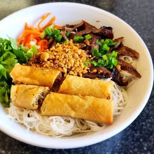 Bun thit nuong cha gio