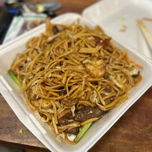 Combo Lo Mein $14.50 was superb, people.  Really good flavor