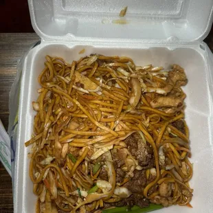 Combination lo mein
