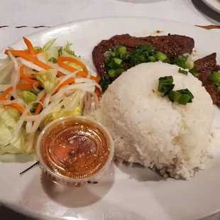 Grilled Beef Vermicelli Plate