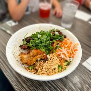 food, chicken wings and fried chicken