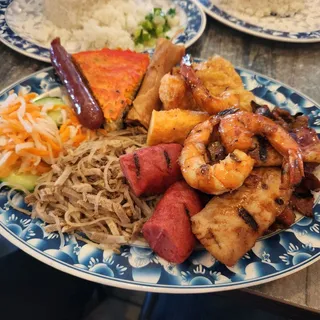 Bun 10 Mon - bi, cha, thit, tau hu ky, lap xuong, tom, ca, cha gio, nem, chao tom