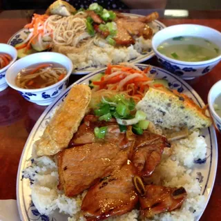 Com Tam Suon ai Han Nem Lap Xuong Cha Gio