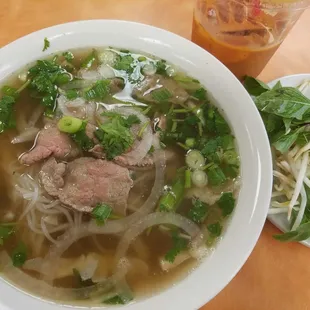 #1 combo pho and thai tea