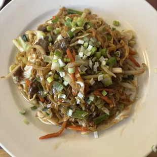 Beef chow mein