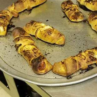 a plate of pretzels on a table