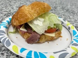 YK Deli and Smoothies