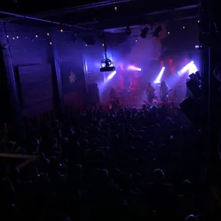 Alestorm Mon 10 Sep 18