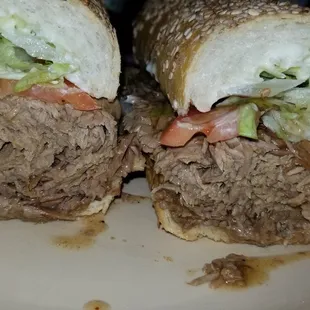 Roast beef po boy