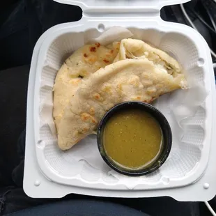 Cheese and jalapeno pupusa