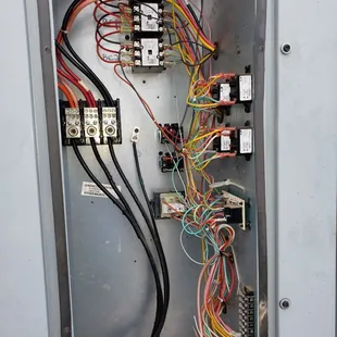 15 Ton Rooftop pac control panel