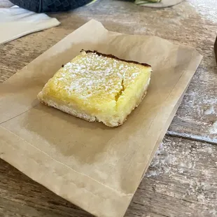 Lemon bars