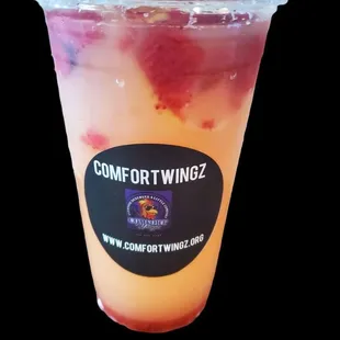 320z Strawberry Lemonade
