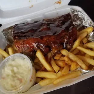 Ribs special....$10.95....4 bones