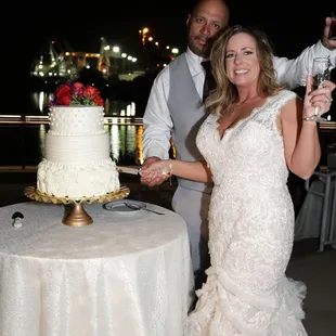 Every spot on this property is perfect! Even for the cake cutting!