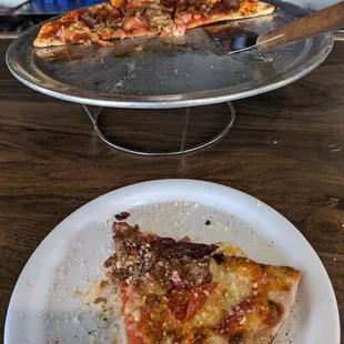 The best pizza in Zephyrhills, FL.  Period.