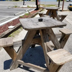 May 2020: GORGEOUS day to eat outside!