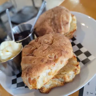 Dry reheated buscuits