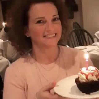 Lori D.