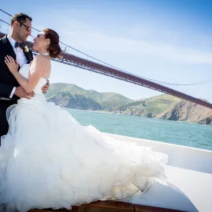 Have your perfect wedding on the San Francisco Bay, with the city-by-the-bay backdrop, on a beautiful yacht with Commodore Cruises &amp; Events.